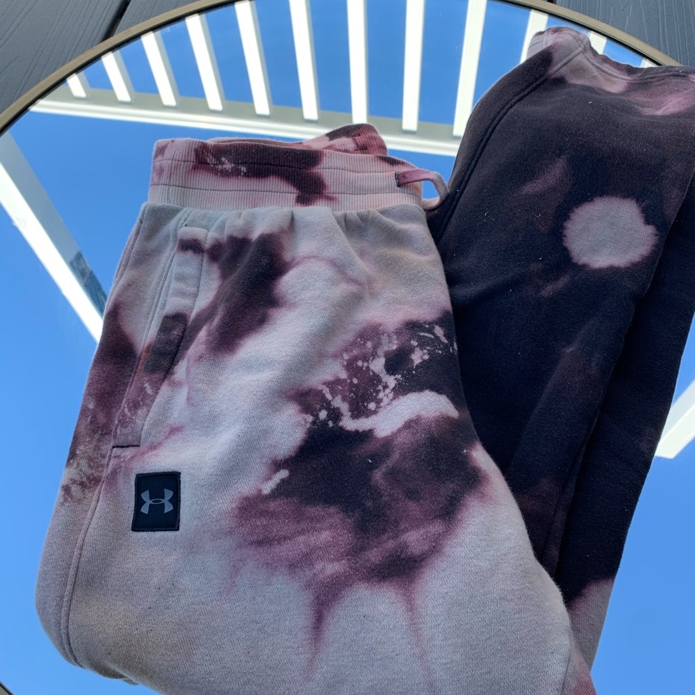 Under Armour Bleached Tie Dye Sweatpants - Picture 2 of 4